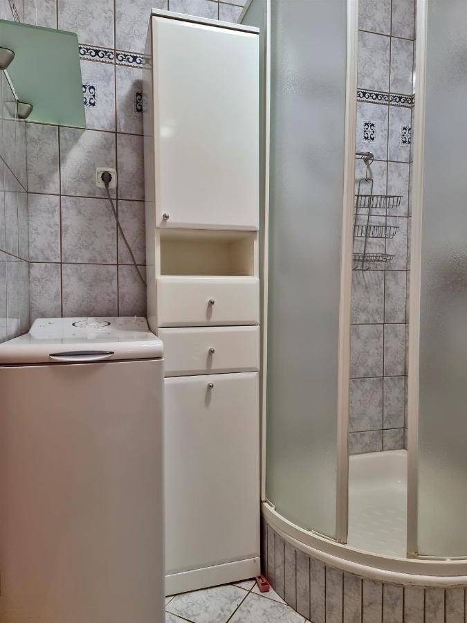 Apartment Cesarica Omiš Zewnętrze zdjęcie